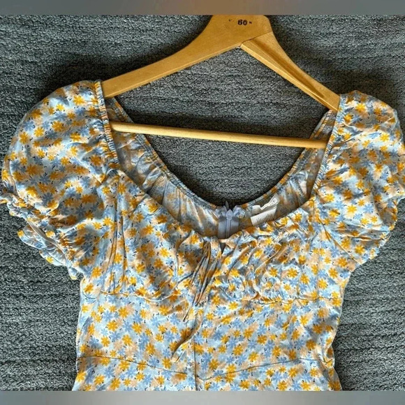 Full Tilt Blue & Yellow Floral Romper - Picture 6 of 10